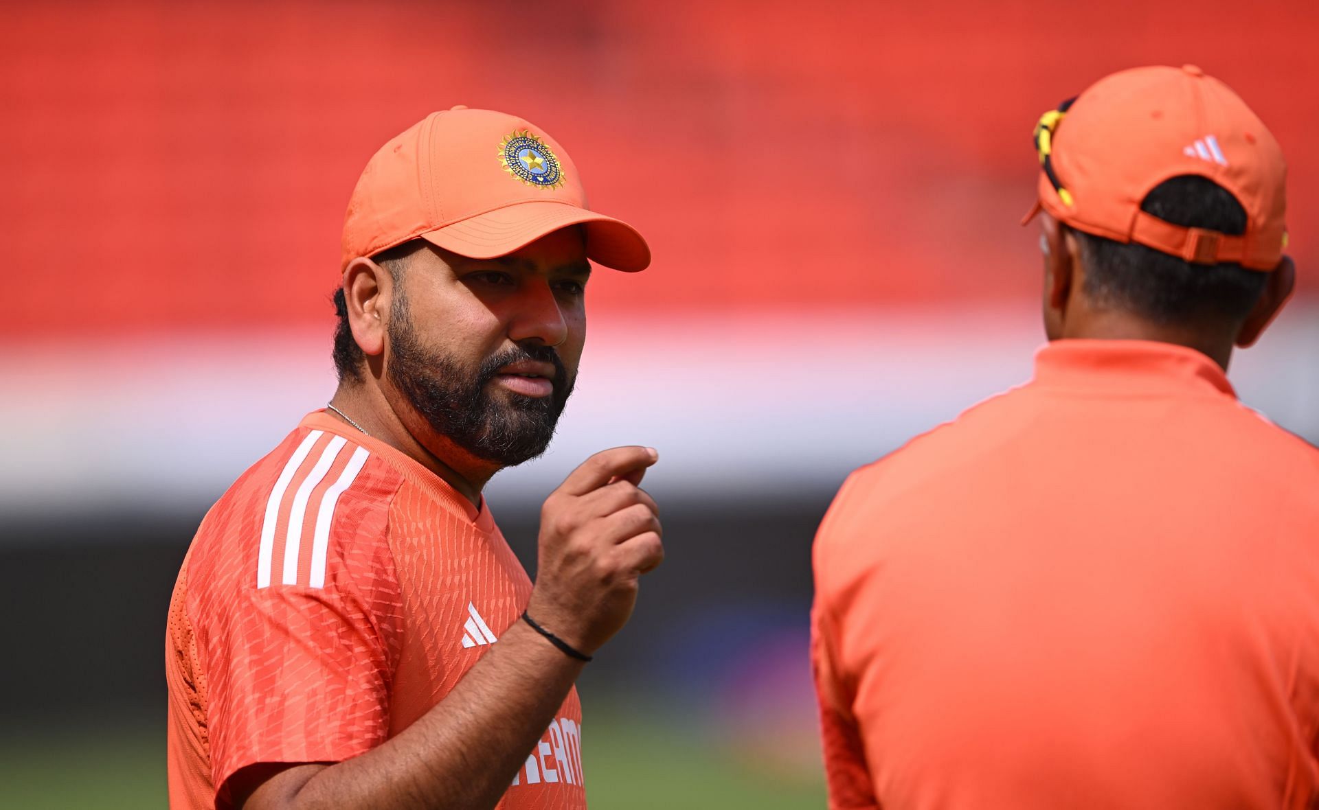 Rohit Sharma taking to India head coach Rahul Dravid during India Net Session